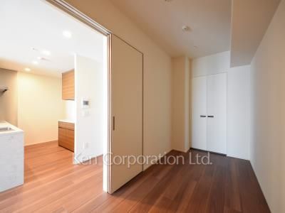 Bedroom ※Photo of the same layout on 41 floor. Decoration and fixture may differ.