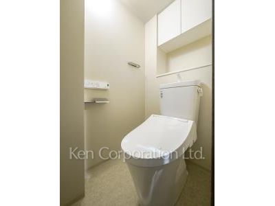 Lavatory ※Photo of the same layout on 12 floor. Decoration and fixture may differ.