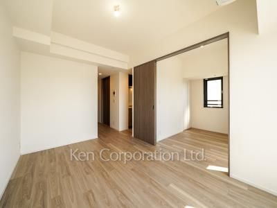Living-Dining ※Photo of the same layout on 12 floor. Decoration and fixture may differ.