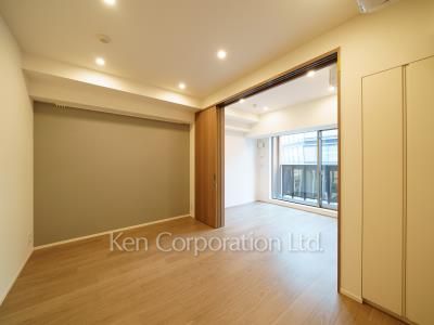 Living-Dining ※Photo of the same layout on 4 floor. Decoration and fixture may differ.
