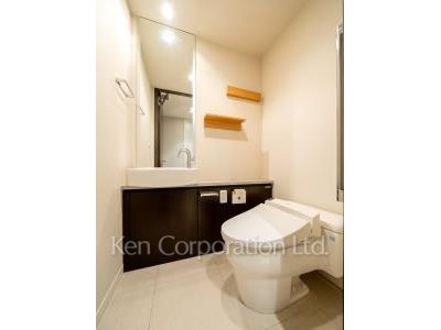 Lavatory