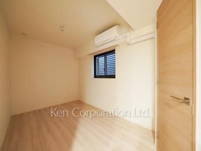 Bedroom ※Photo of the same layout on 5 floor. Decoration and fixture may differ.