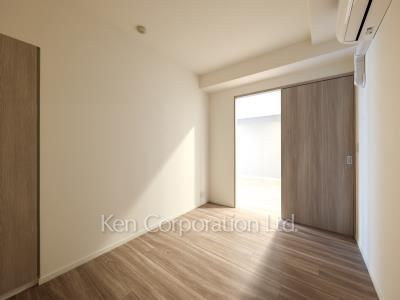 Bedroom ※Photo of the same layout on 2 floor. Decoration and fixture may differ.