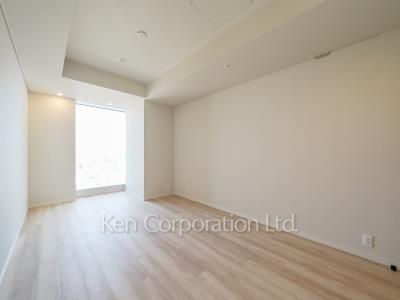 Bedroom ※Photo of the same layout on 26 floor. Decoration and fixture may differ.