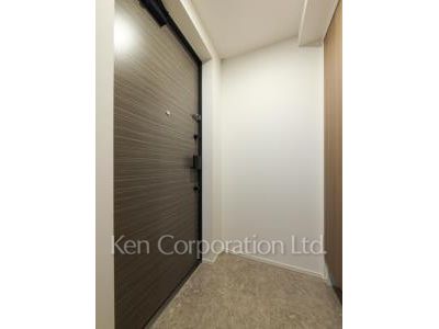 Entrance ※Photo of the same layout on 3 floor. Decoration and fixture may differ.