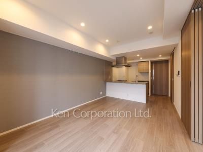 Living-Dining ※Photo of the same layout on 3 floor. Decoration and fixture may differ.