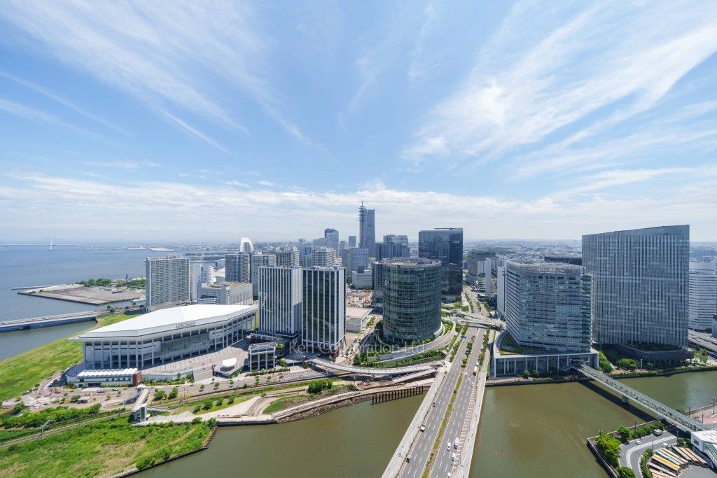 Nabeaure Yokohama Tower Residence