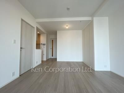 Living-Dining ※Photo of the same layout on 14 floor. Decoration and fixture may differ.