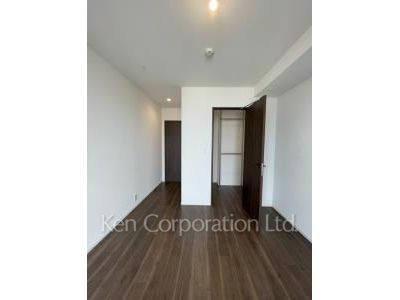 Bedroom ※Photo of the same layout on 26 floor. Decoration and fixture may differ.