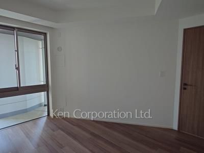 Bedroom ※Photo of the same layout on 14 floor. Decoration and fixture may differ.