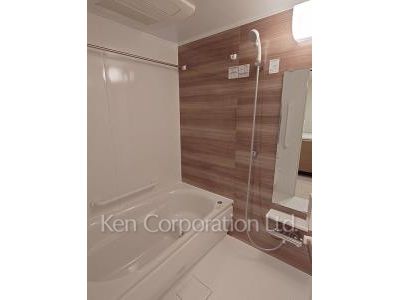 Bath ※Photo of the same layout on 14 floor. Decoration and fixture may differ.