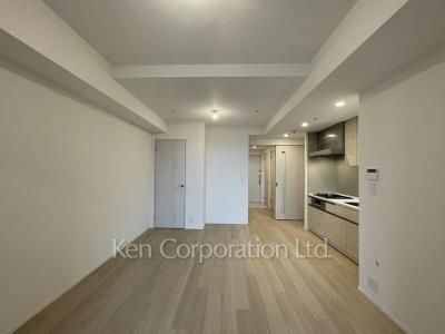 Living-Dining ※Photo of the same layout on 26 floor. Decoration and fixture may differ.