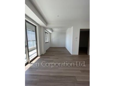Living-Dining ※Photo of the same layout on 12 floor. Decoration and fixture may differ.