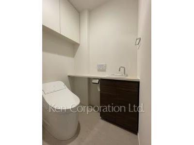 Lavatory
