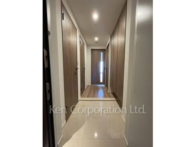 Other Interior/Fixtures ※Photo of the same layout on 33 floor. Decoration and fixture may differ.