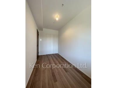 Bedroom ※Photo of the same layout on 4 floor. Decoration and fixture may differ.