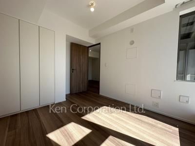 Bedroom ※Photo of the same layout on 4 floor. Decoration and fixture may differ.