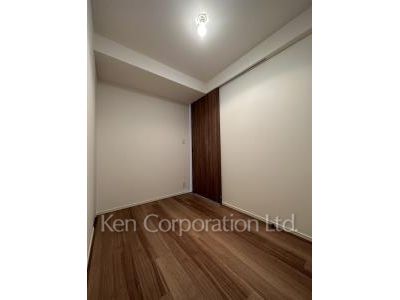 Bedroom ※Photo of the same layout on 4 floor. Decoration and fixture may differ.