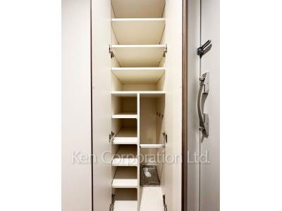Other Interior/Fixtures ※Photo of the same layout on 48 floor. Decoration and fixture may differ.