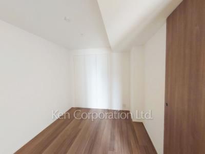 Bedroom ※Photo of the same layout on 44 floor. Decoration and fixture may differ.