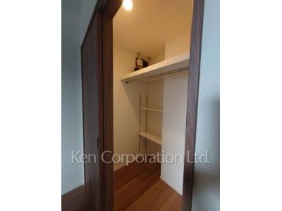 Closet ※Photo of the same layout on 3 floor. Decoration and fixture may differ.