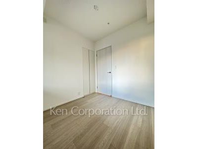 Bedroom ※Photo of the same layout on 4 floor. Decoration and fixture may differ.