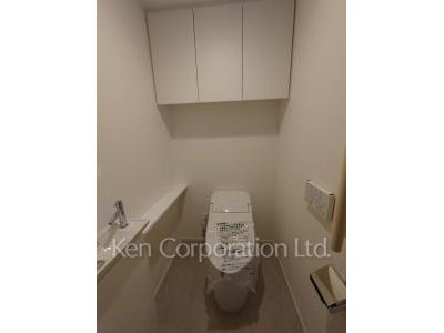 Lavatory ※Photo of the same layout on 45 floor. Decoration and fixture may differ.