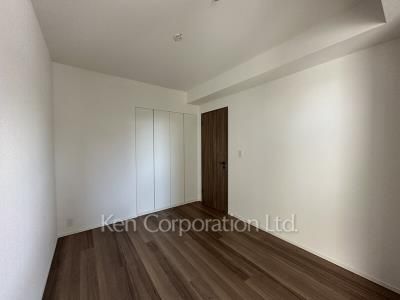 Bedroom ※Photo of the same layout on 4 floor. Decoration and fixture may differ.