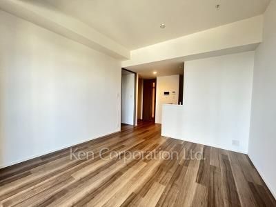Living-Dining ※Photo of the same layout on 4 floor. Decoration and fixture may differ.