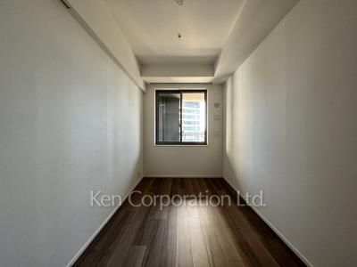 Bedroom ※Photo of the same layout on 4 floor. Decoration and fixture may differ.