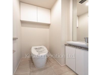 Lavatory