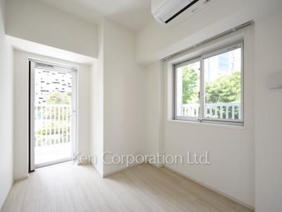 Bedroom ※Photo of the same layout on 3 floor. Decoration and fixture may differ.
