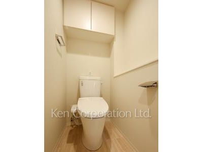 Lavatory ※Photo of the same layout on 3 floor. Decoration and fixture may differ.