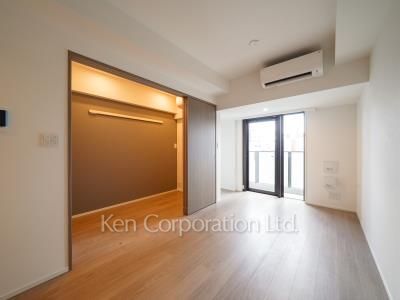 Living-Dining ※Photo of the same layout on 12 floor. Decoration and fixture may differ.