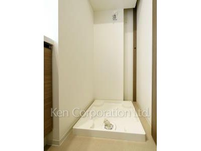 Washing Machine Space ※Photo of the same layout on 12 floor. Decoration and fixture may differ.