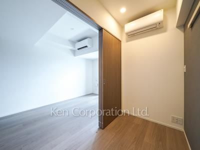 Bedroom ※Photo of the same layout on 12 floor. Decoration and fixture may differ.