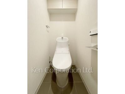 Lavatory