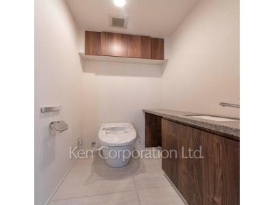 Lavatory