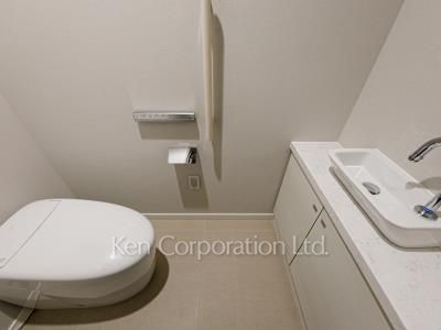 Lavatory