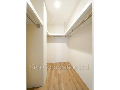 Walk-In Closet
