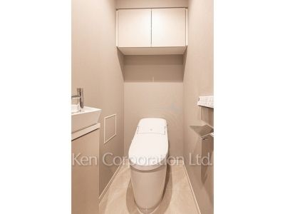 Lavatory