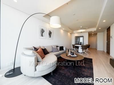 Living-Dining ※Photo of the same layout on 29 floor. Decoration and fixture may differ.