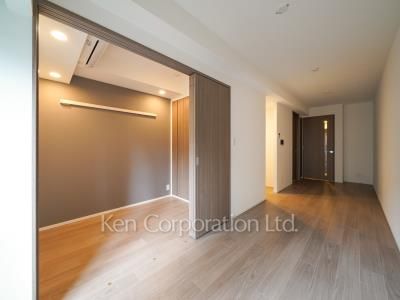 Living-Dining ※Photo of the same layout on 4 floor. Decoration and fixture may differ.