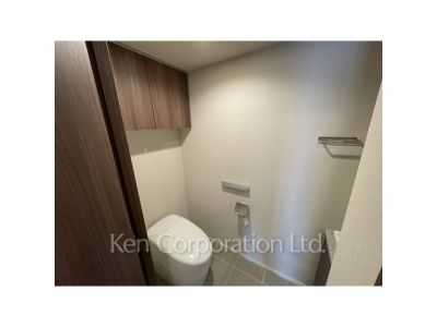 Lavatory