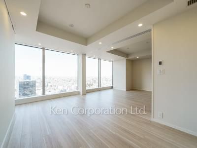 Bedroom ※Photo of the same layout on 29 floor. Decoration and fixture may differ.