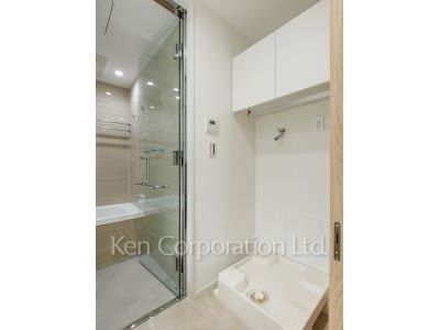 Washing Machine Space ※Photo of the same layout on 8 floor. Decoration and fixture may differ.