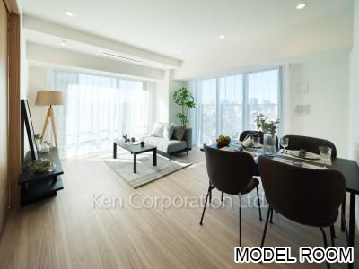 Living-Dining ※Photo of the same layout on 15 floor. Decoration and fixture may differ.
