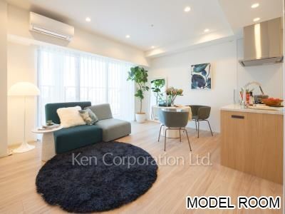 Living-Dining ※Staged Unit ※Photo of the same layout on 15 floor. Decoration and fixture may differ.