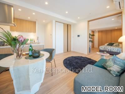 Living-Dining ※Staged Unit ※Photo of the same layout on 15 floor. Decoration and fixture may differ.