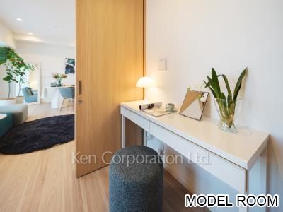 Bedroom ※Staged Unit ※Photo of the same layout on 15 floor. Decoration and fixture may differ.